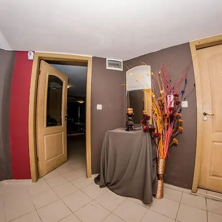 Messambria Noks * النايت