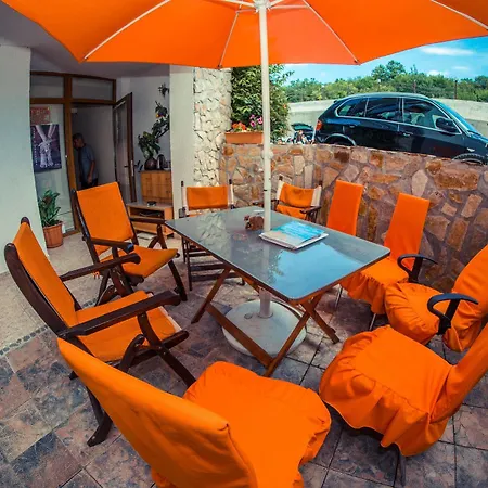 玛斯安布瑞尔诺柯斯城堡海滩公寓酒店